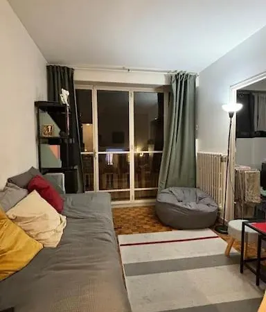 Cozy Parisian Getaway Παρίσι
